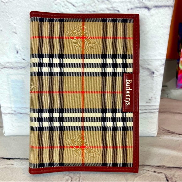 Burberry Handbags - Burberrys Agenda Planner PM